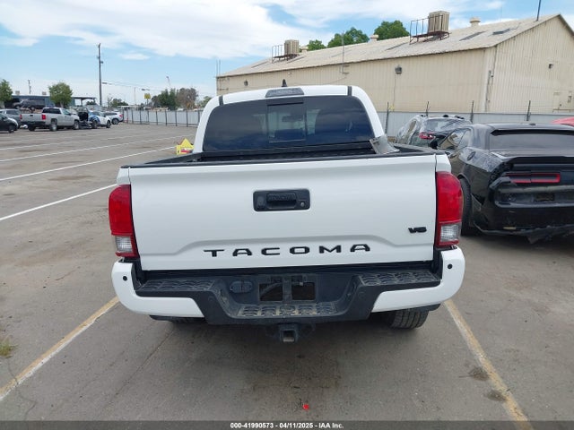 3TMAZ5CNXNM166657 Toyota Tacoma Trd Sport