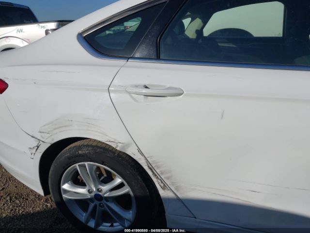 3FA6P0H70JR250014 Ford FUSION SE