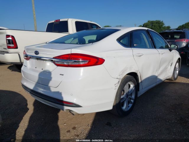 3FA6P0H70JR250014 Ford FUSION SE
