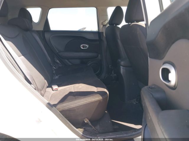 KNDJN2A26G7292837 KIA Soul