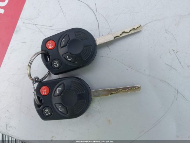 1FADP3F23FL255584 Ford FOCUS SE