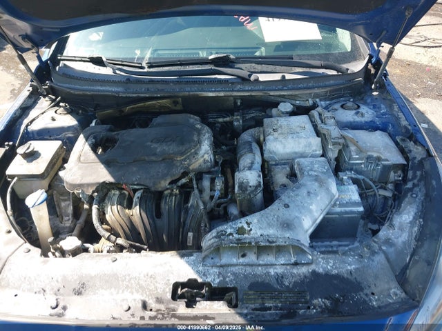 5NPE24AFXKH777107 Hyundai SONATA SE