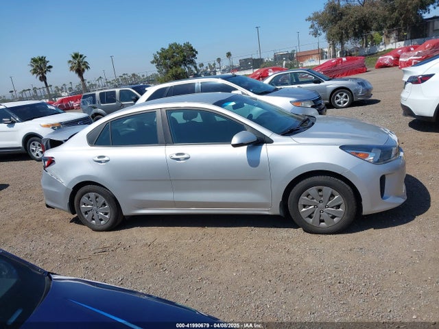 3KPA24AB8KE237464 KIA RIO LX