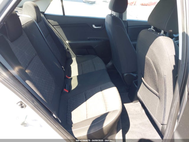 3KPA24AB8KE237464 KIA RIO LX