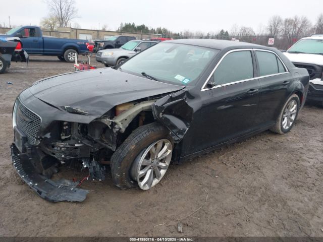 2C3CCARG4HH530106 Chrysler 300 Limited Awd