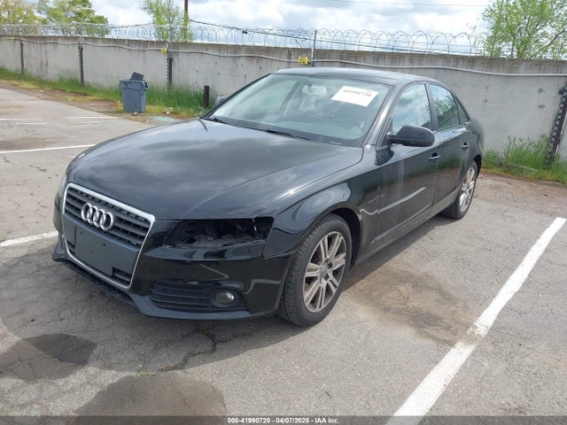2011 AUDI A4 WAUAFAFL0BN040110 Photo 1