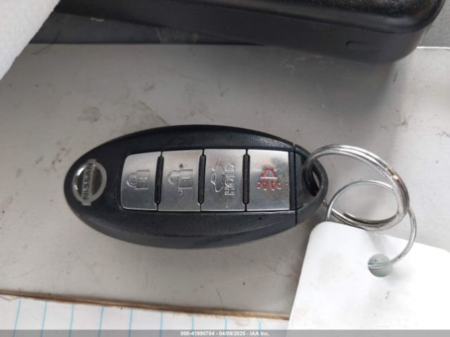 3N1AB7AP8HY321100 Nissan SENTRA SV