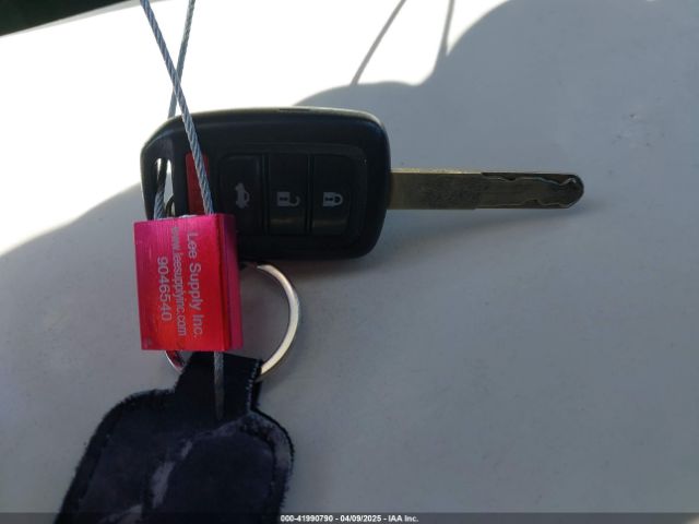2HGFC2F57JH568972 Honda Civic Lx