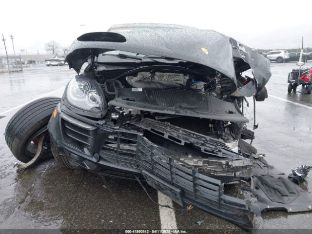 2018 PORSCHE MACAN WP1AA2A59JLB13452 Photo 5