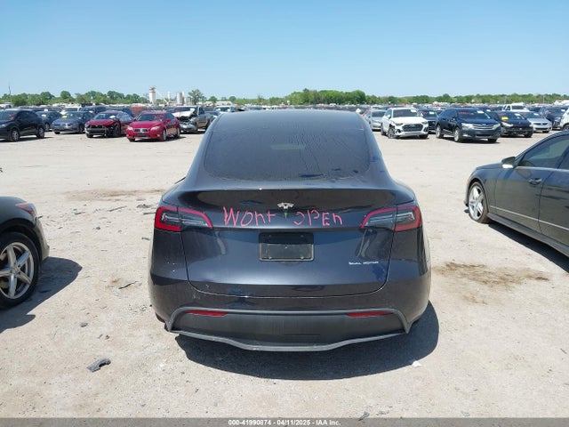 7SAYGDEEXRA304932 Tesla Model Y Long Range Dual Motor All-wheel Drive