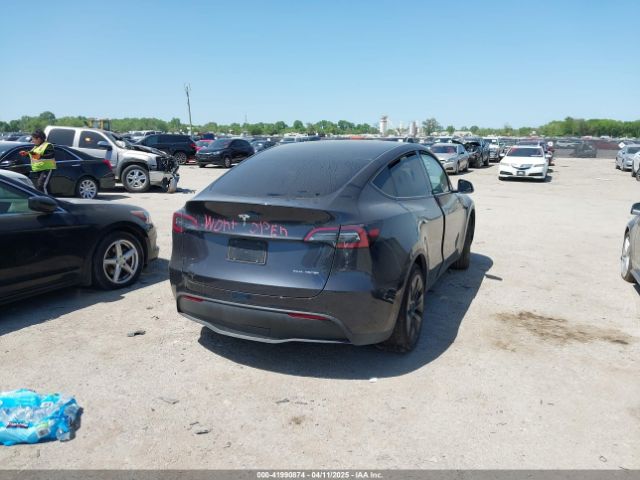 2024 TESLA MODEL Y 7SAYGDEEXRA304932 Photo 3