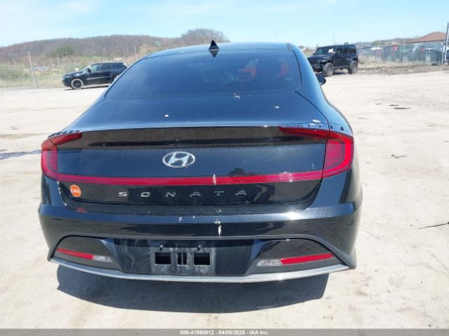 5NPEG4JA8MH109749 Hyundai SONATA SE
