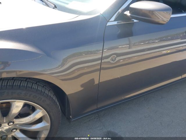 2019 CHRYSLER 300 2C3CCAAG2KH693985 Photo 5