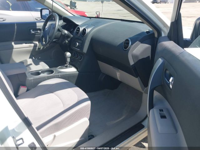 JN8AS5MT3FW161744 Nissan Rogue Select S
