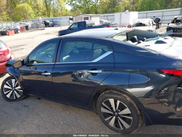 1N4BL4DW6NN366681 Nissan Altima Sv Intelligent Awd