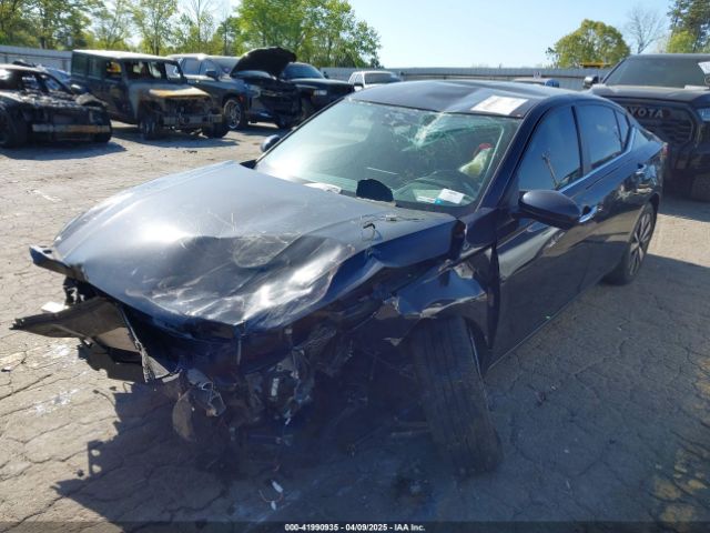 1N4BL4DW6NN366681 Nissan Altima Sv Intelligent Awd