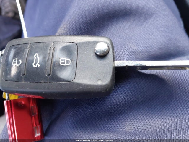 3VW267AJ8GM325054 Volkswagen Jetta 1.4t S