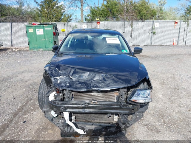 3VW267AJ8GM325054 Volkswagen Jetta 1.4t S