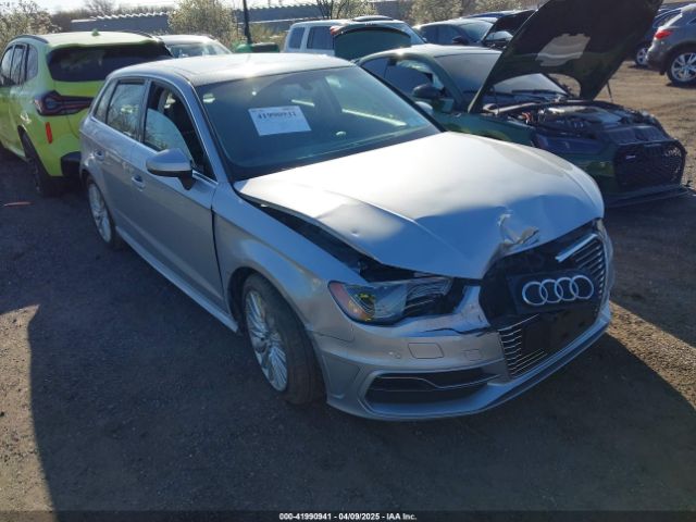 2016 AUDI A3 E-TRON WAUTPBFF5GA132124