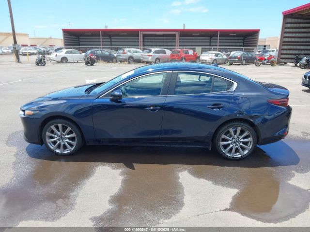 3MZBPADL8KM107356 Mazda Mazda3 Preferred Package