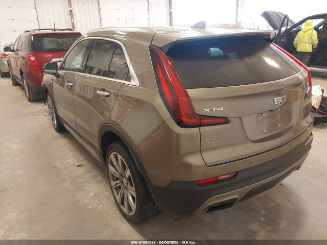 2020 CADILLAC XT4 1GYFZDR44LF068018 Photo 2