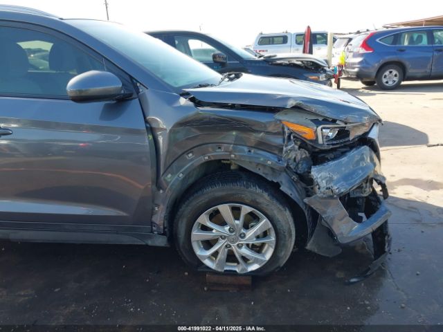 KM8J33A48KU895288 Hyundai Tucson Value