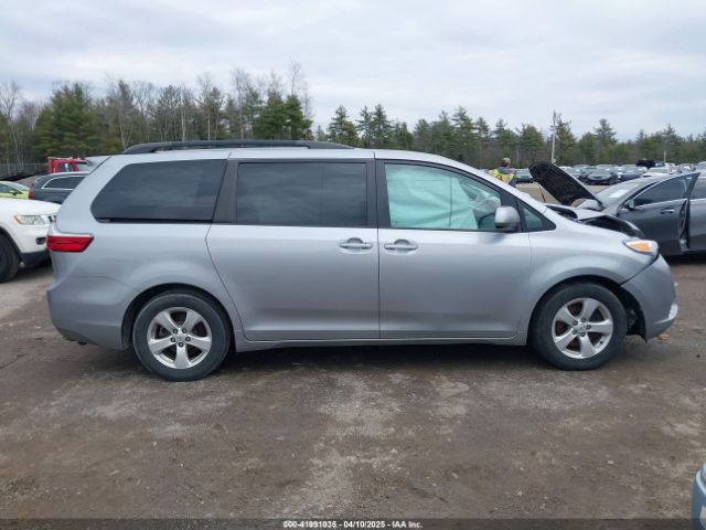5TDKK3DC1FS551231 Toyota Sienna Le 8 Passenger