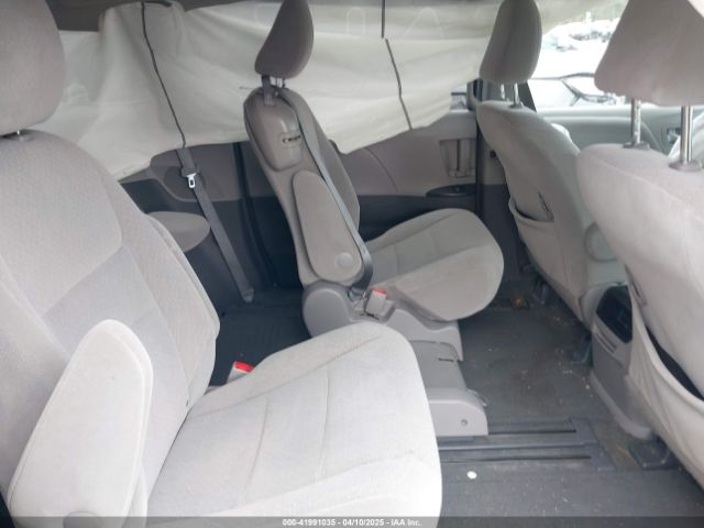 5TDKK3DC1FS551231 Toyota Sienna Le 8 Passenger