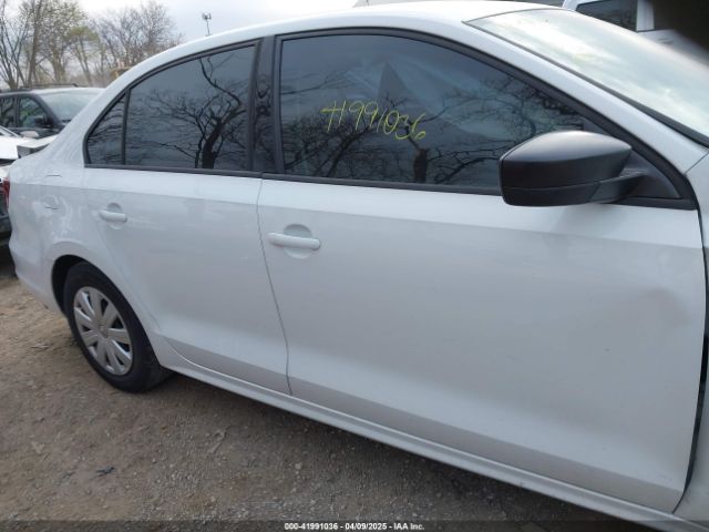 3VW267AJ0GM271670 Volkswagen Jetta 1.4t S