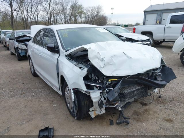 3VW267AJ0GM271670 Volkswagen Jetta 1.4t S