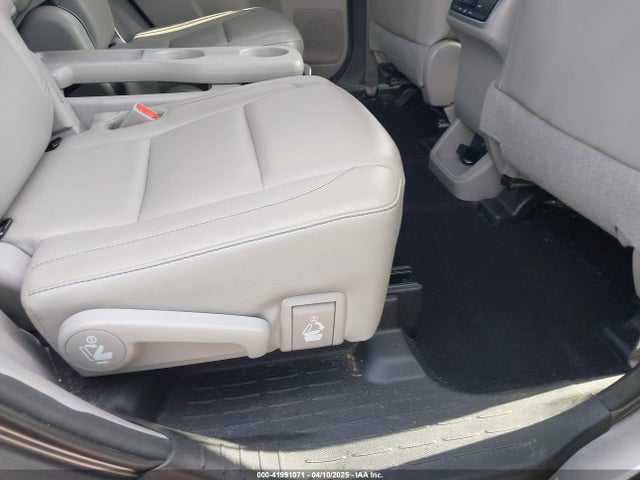 5TDJZRFH4HS522246 Toyota Highlander Xle