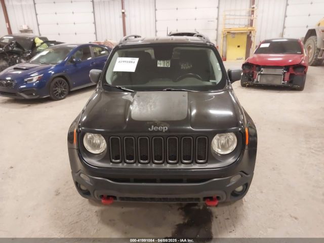 ZACCJBCT7FPB35801 Jeep Renegade Trailhawk