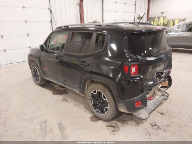 ZACCJBCT7FPB35801 Jeep Renegade Trailhawk