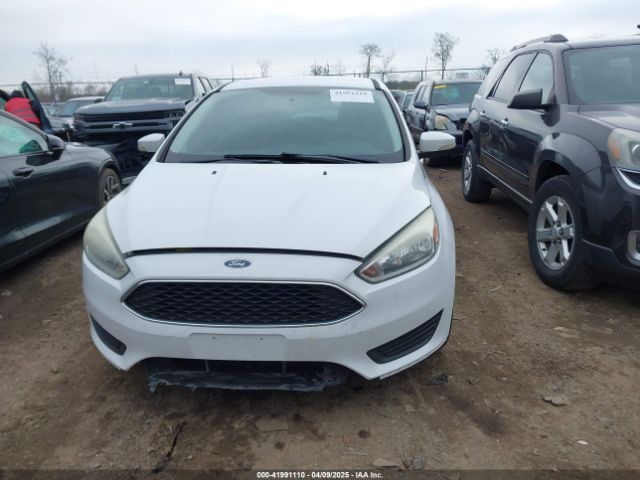 1FADP3K20FL223231 Ford FOCUS SE