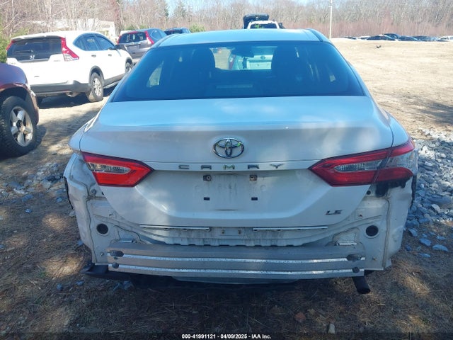 4T1B11HKXJU084559 Toyota CAMRY LE