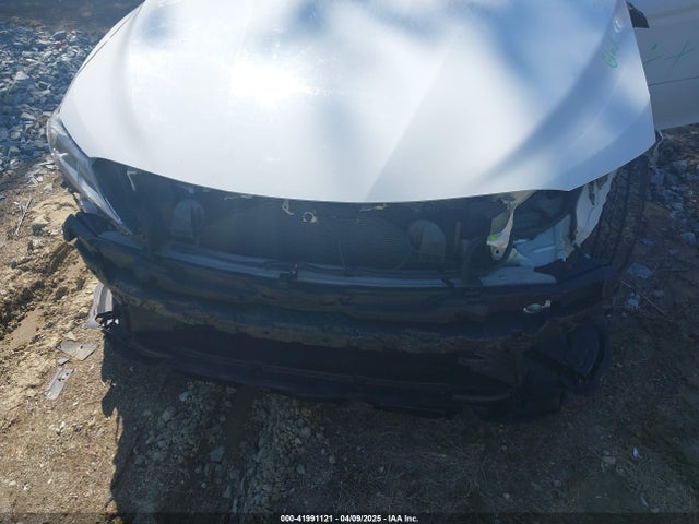 4T1B11HKXJU084559 Toyota CAMRY LE