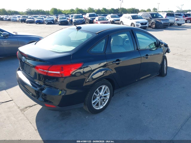 Ford FOCUS SE 2016 1FADP3F26GL207465 Image 4