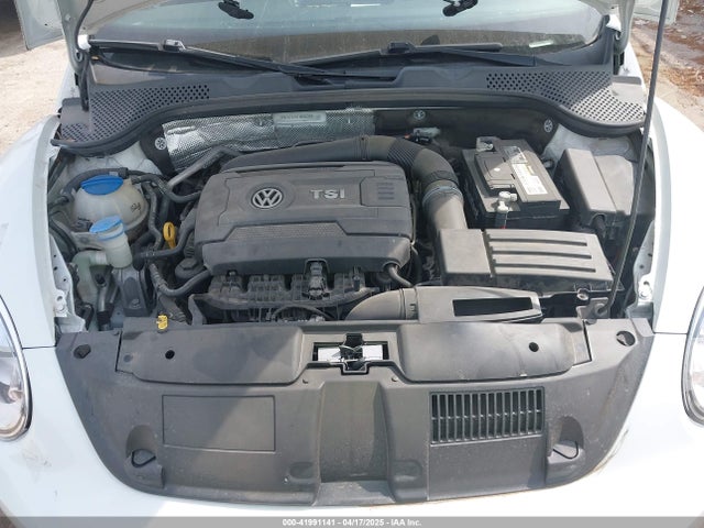 3VWJ07AT9FM636098 Volkswagen Beetle 1.8t