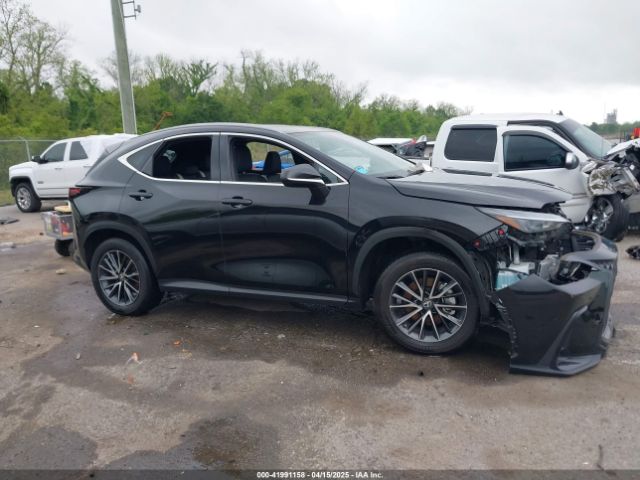 2T2GGCEZ6PC026648 Lexus Nx 350 Premium