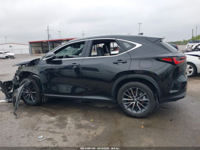 2T2GGCEZ6PC026648 Lexus Nx 350 Premium