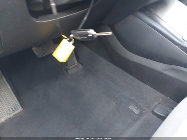 5XYPG4A30KG476966 KIA Sorento 2.4l Lx