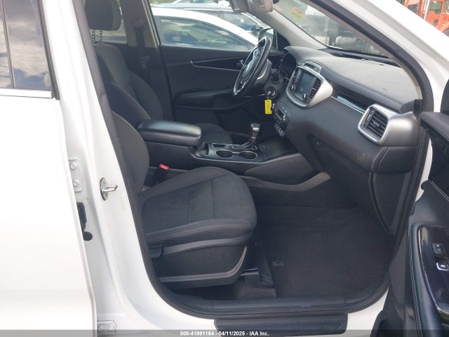 5XYPG4A30KG476966 KIA Sorento 2.4l Lx