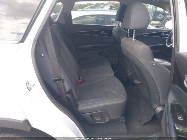 5XYPG4A30KG476966 KIA Sorento 2.4l Lx