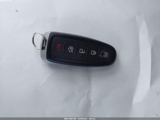 1FMCU9J91EUD72347 Ford Escape Titanium
