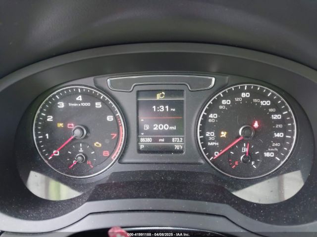 WA1GCCFS1HR005371 Audi Q3 2.0t Premium