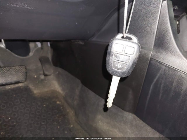 2T1BURHE6EC022440 Toyota COROLLA LE