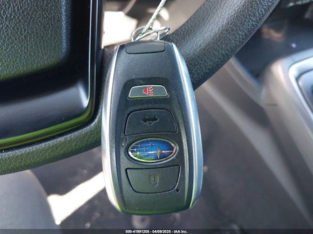 JF2GUADC8R8368360 Subaru Crosstrek Premium