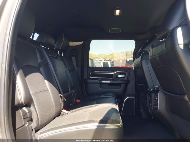 3C6UR5NLXKG572867 RAM 2019