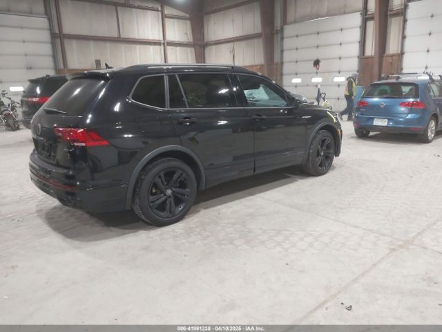 3VV8B7AX8RM103700 Volkswagen Tiguan 2.0t Se R-line Black