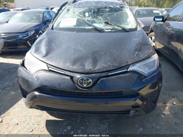 2T3ZFREVXJW506401 Toyota RAV4 LE